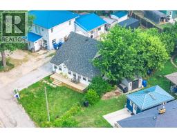13 Beach BOULEVARD - 40