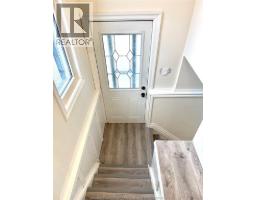 1116 WYANDOTTE East - 21