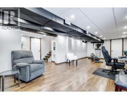 122 Augustine - 27