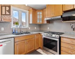 7841 COLLISON Sideroad - 14