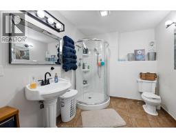 7841 COLLISON Sideroad - 23