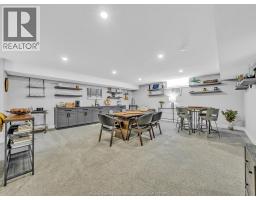 36 MANUEL COURT - 28