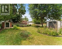 1025 ESDRAS AVENUE - 32