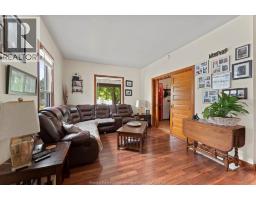 11 VICTORIA AVENUE North - 10