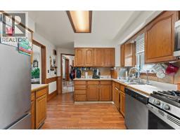11 VICTORIA AVENUE North - 15
