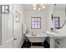 2443 TURNER ROAD - 23