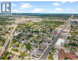 1794 HALL AVENUE - 32
