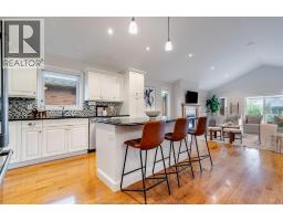 1181 Hayes - 2