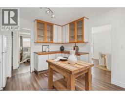 850 GREENDALE DRIVE - 16
