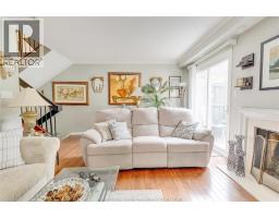 3917 RIVERSIDE East UnitNo. 9-3917 - 9