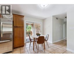 1544 IMPERIAL CRESCENT - 12