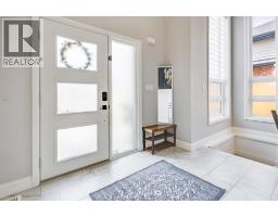 257 ROBINSON AVENUE - 3