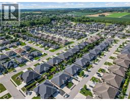 16 ROBIN COURT - 38