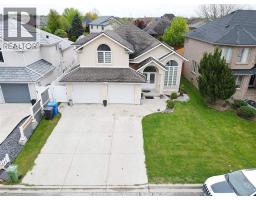 160 BRANTON CRESCENT - 31