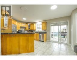 160 BRANTON CRESCENT - 8