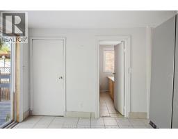 977 GLADSTONE - 14