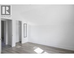 977 GLADSTONE - 18