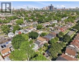 977 GLADSTONE - 36