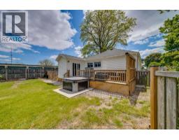 8 SARAH STREET - 32