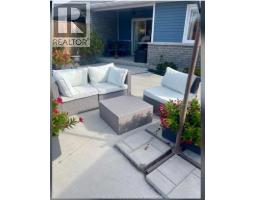 117 ARTHUR STREET North - 8