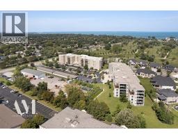 250 MANNING ROAD UnitNo. 406 - 26
