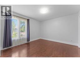 1055 ROSELAND DRIVE South - 21