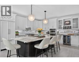 22 Emily AVENUE - 12