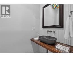 22 Emily AVENUE - 23