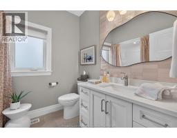 22 Emily AVENUE - 27