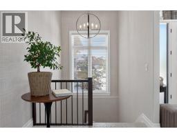 22 Emily AVENUE - 29