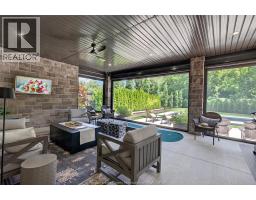 22 Emily AVENUE - 3