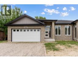 476 RAILWAY AVENUE - 1