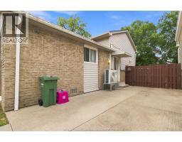 1229 ARNCLIFFE PLACE - 20