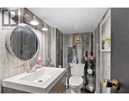 247 ERIE STREET South - 24