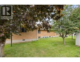 247 ERIE STREET South - 28