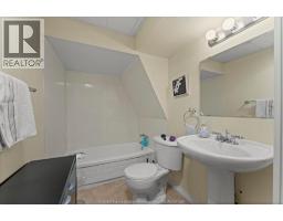 4235 MITCHELL CRESCENT - 21