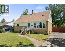 3672 MORRIS DRIVE - 2
