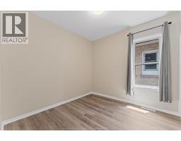 663 BROCK STREET - 23