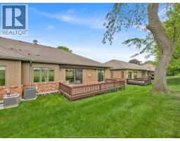58 FAIRWAY CRESCENT - 46