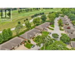 58 FAIRWAY CRESCENT - 49