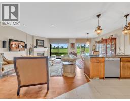 58 FAIRWAY CRESCENT - 8