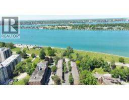 3917 RIVERSIDE East - 50