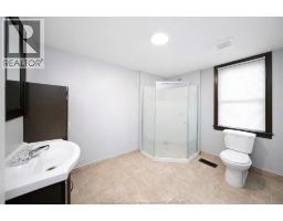 3463 HARRIS STREET - 18