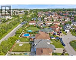 204 HAMPTON CRESCENT - 6