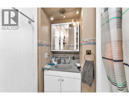 1547 ELLROSE AVENUE - 20