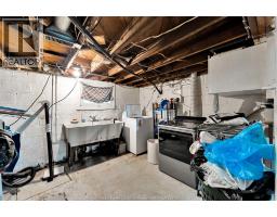 1547 ELLROSE AVENUE - 23