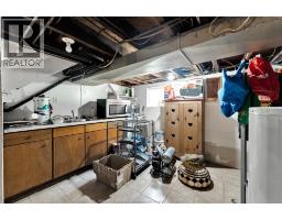 1547 ELLROSE AVENUE - 24