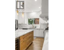 797 MONMOUTH ROAD - 17