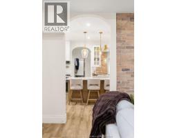 797 MONMOUTH ROAD - 39