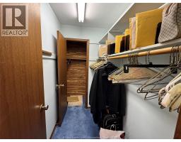 1239 OXFORD AVENUE - 17